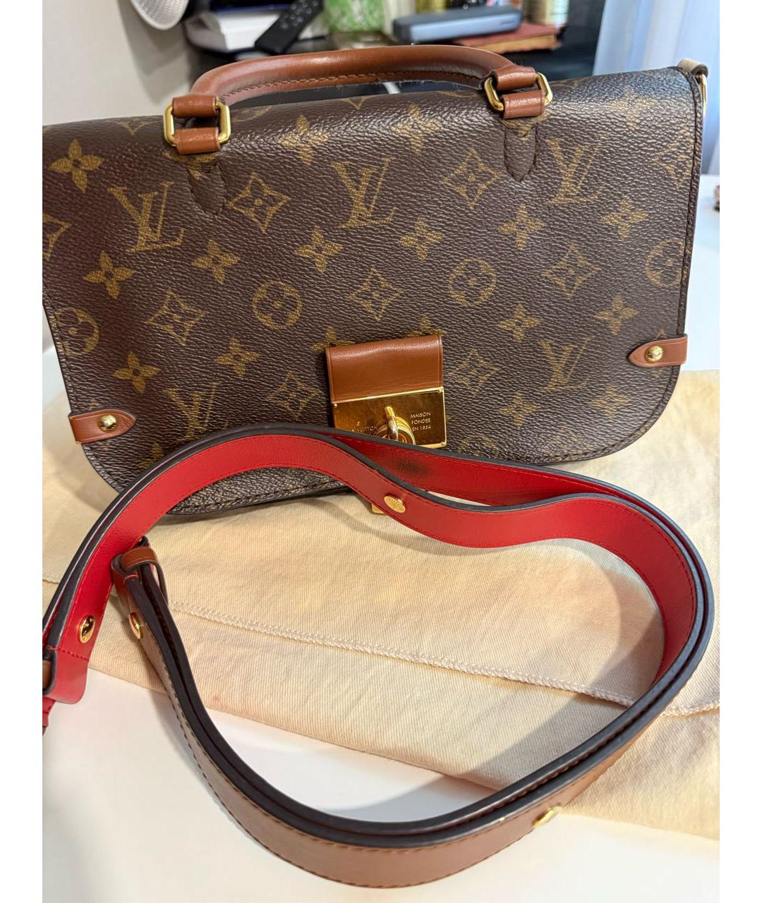 LOUIS VUITTON Коричневая сумка с короткими ручками из канвы, фото 5