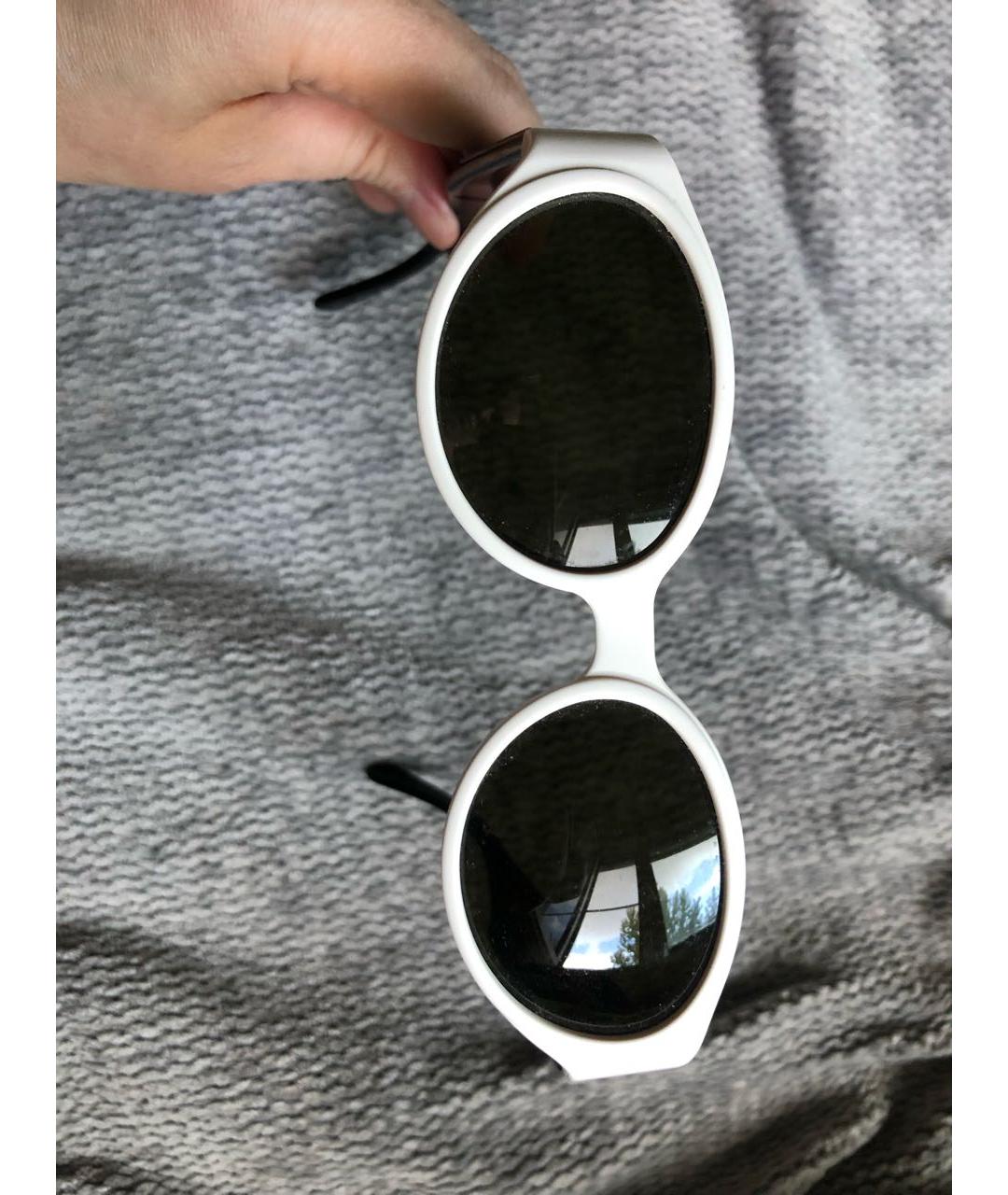 MOSCHINO Белые пластиковые солнцезащитные очки, фото 9