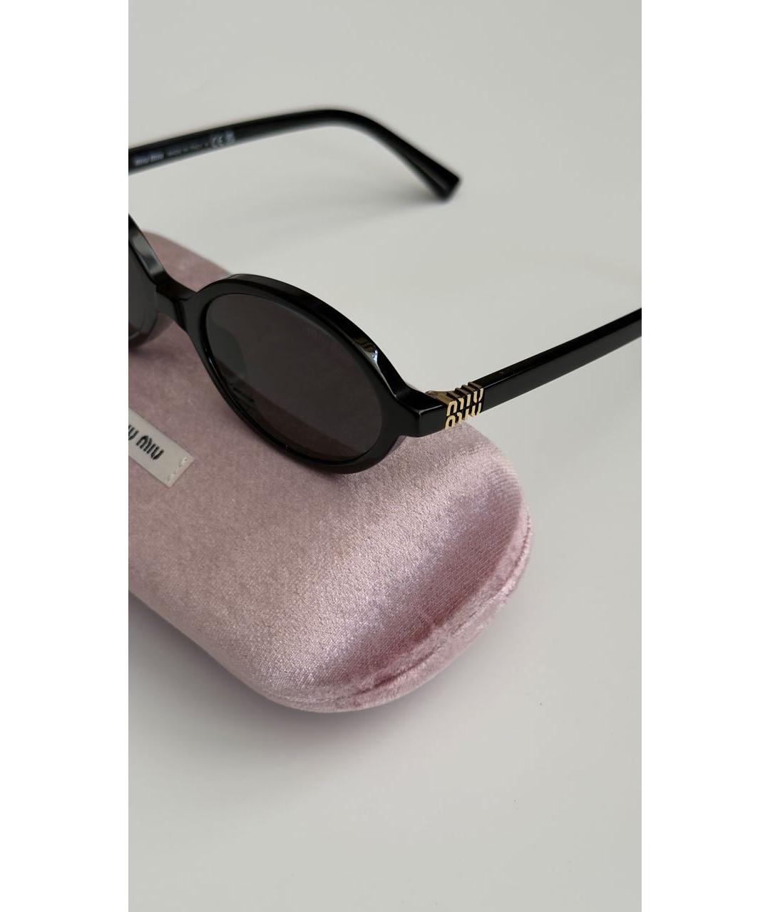 MIU MIU Черные пластиковые солнцезащитные очки, фото 5