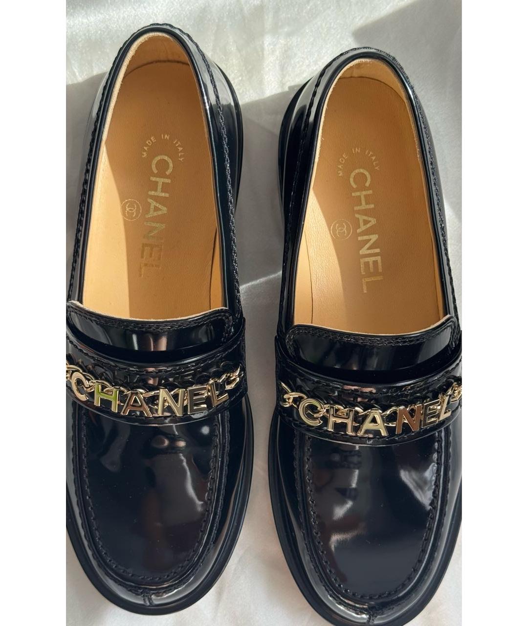 CHANEL Черные лоферы из лакированной кожи, фото 3