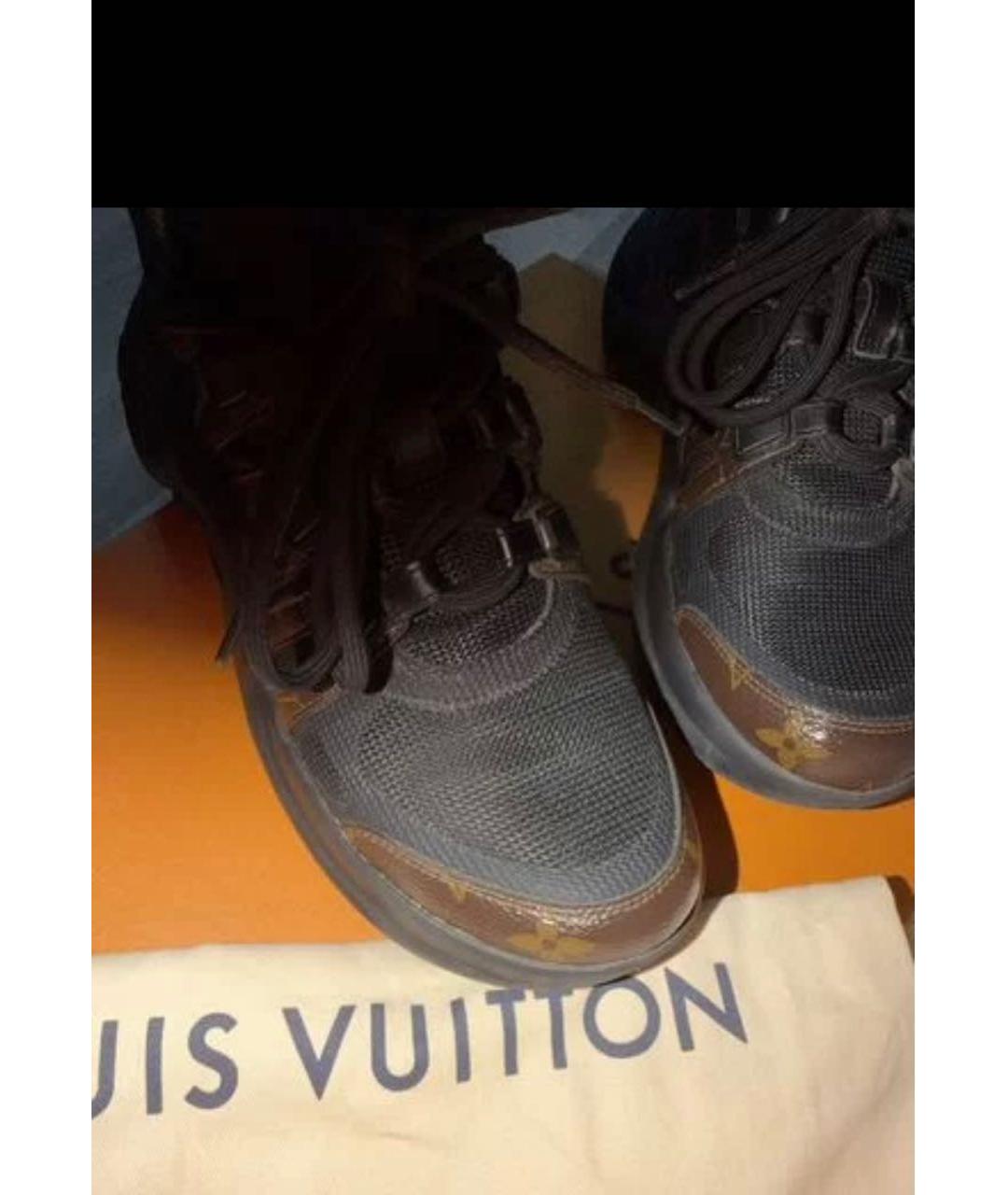 LOUIS VUITTON Коричневые кроссовки, фото 3