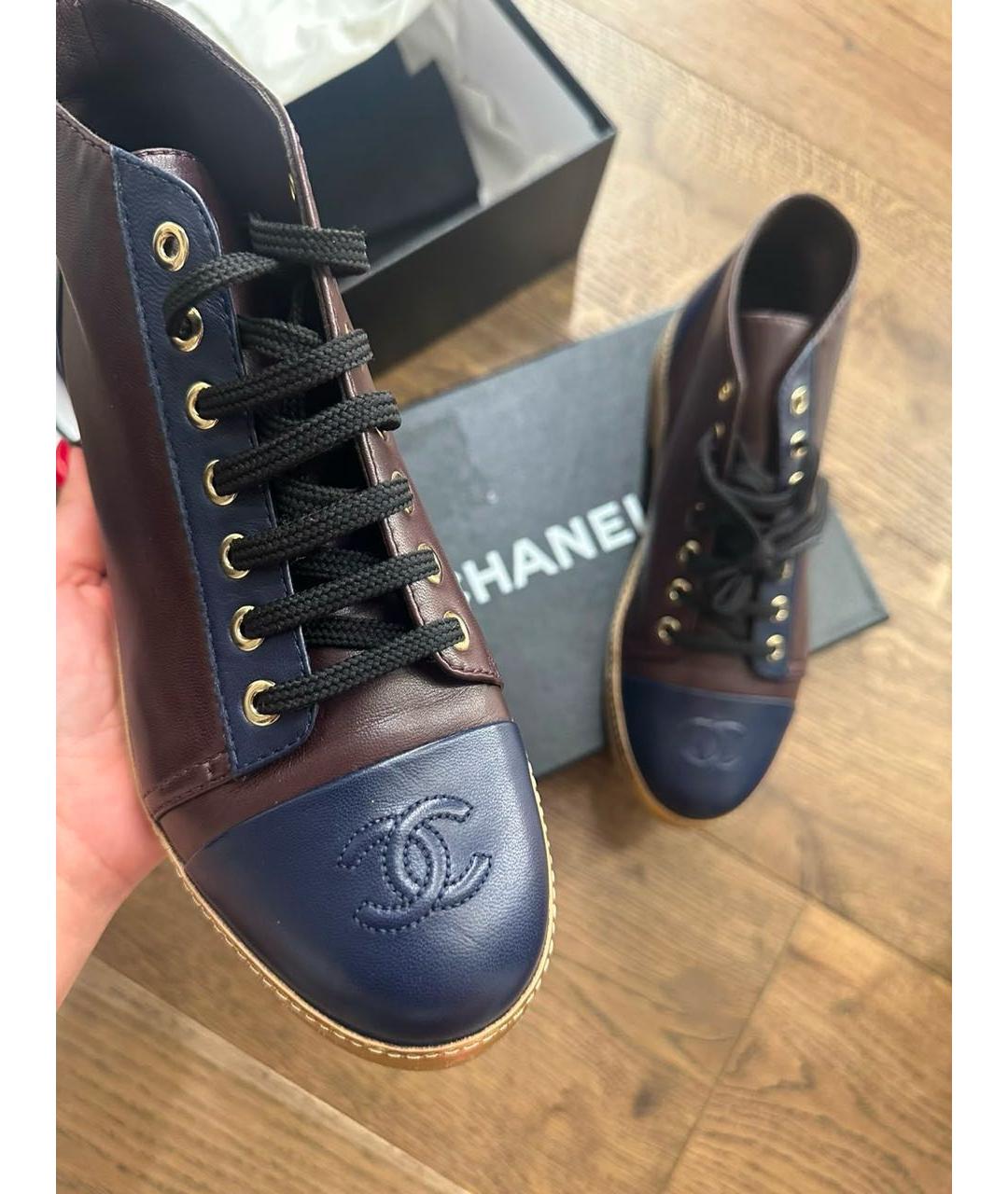 CHANEL Коричневые кожаные ботинки, фото 3