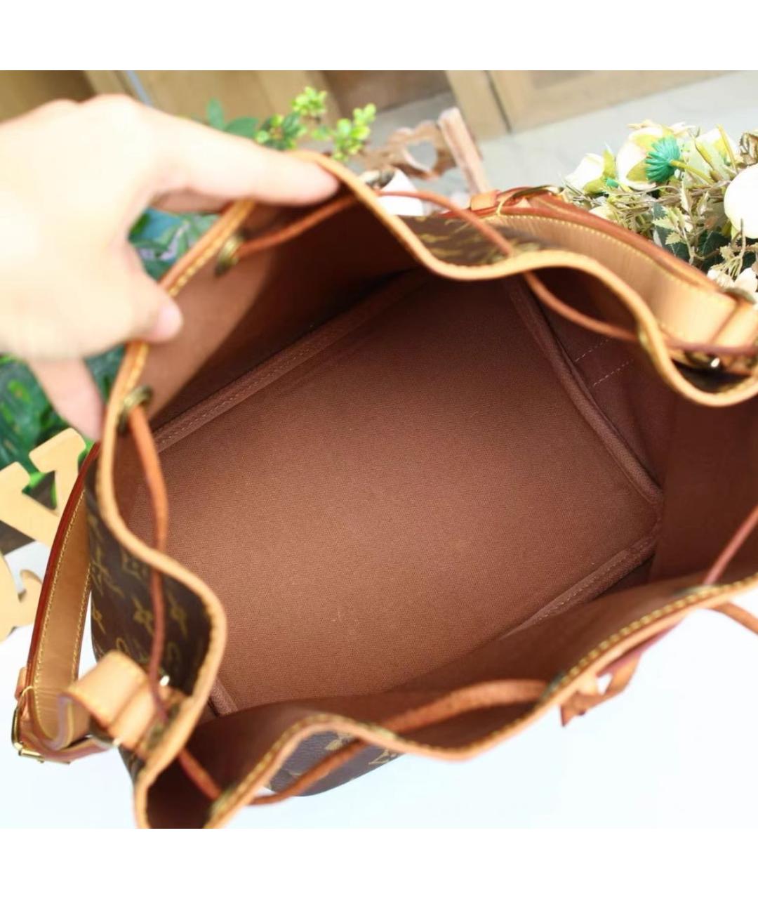 LOUIS VUITTON Коричневая сумка тоут из канвы, фото 4