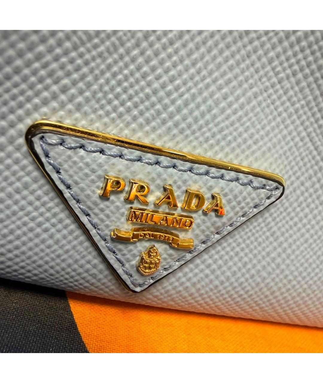 PRADA Голубая кожаная сумка с короткими ручками, фото 5
