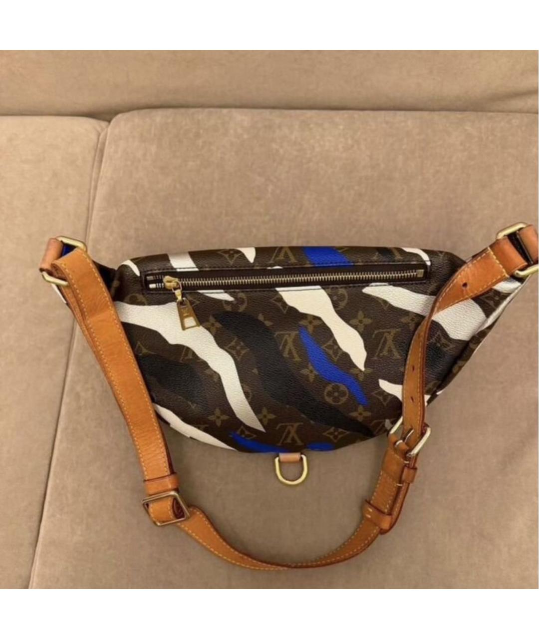 LOUIS VUITTON Коричневая поясная сумка из канвы, фото 3