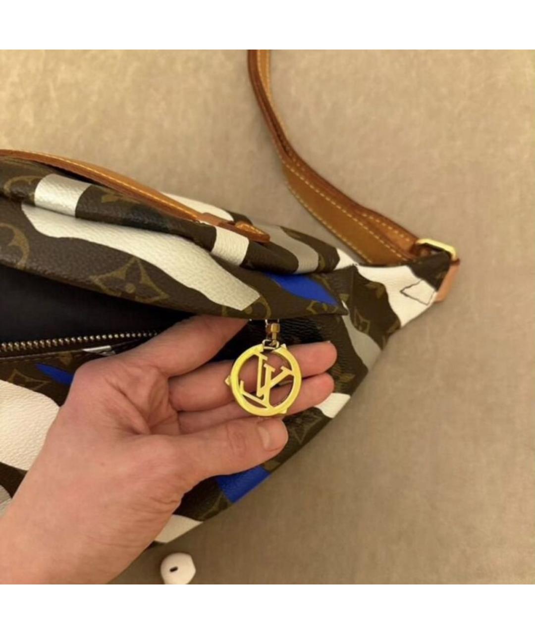 LOUIS VUITTON Коричневая поясная сумка из канвы, фото 6