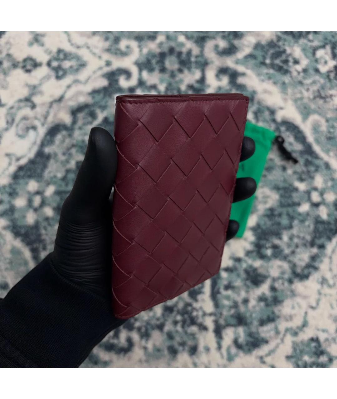 BOTTEGA VENETA Бордовый кожаный кардхолдер, фото 4