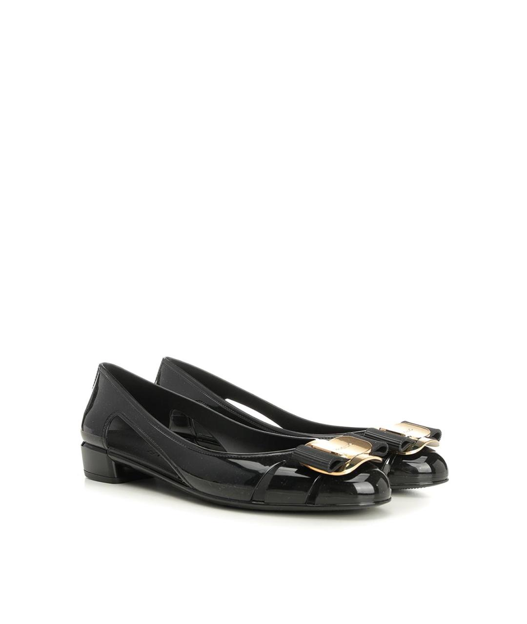 FERRAGAMO Черные резиновые балетки, фото 2