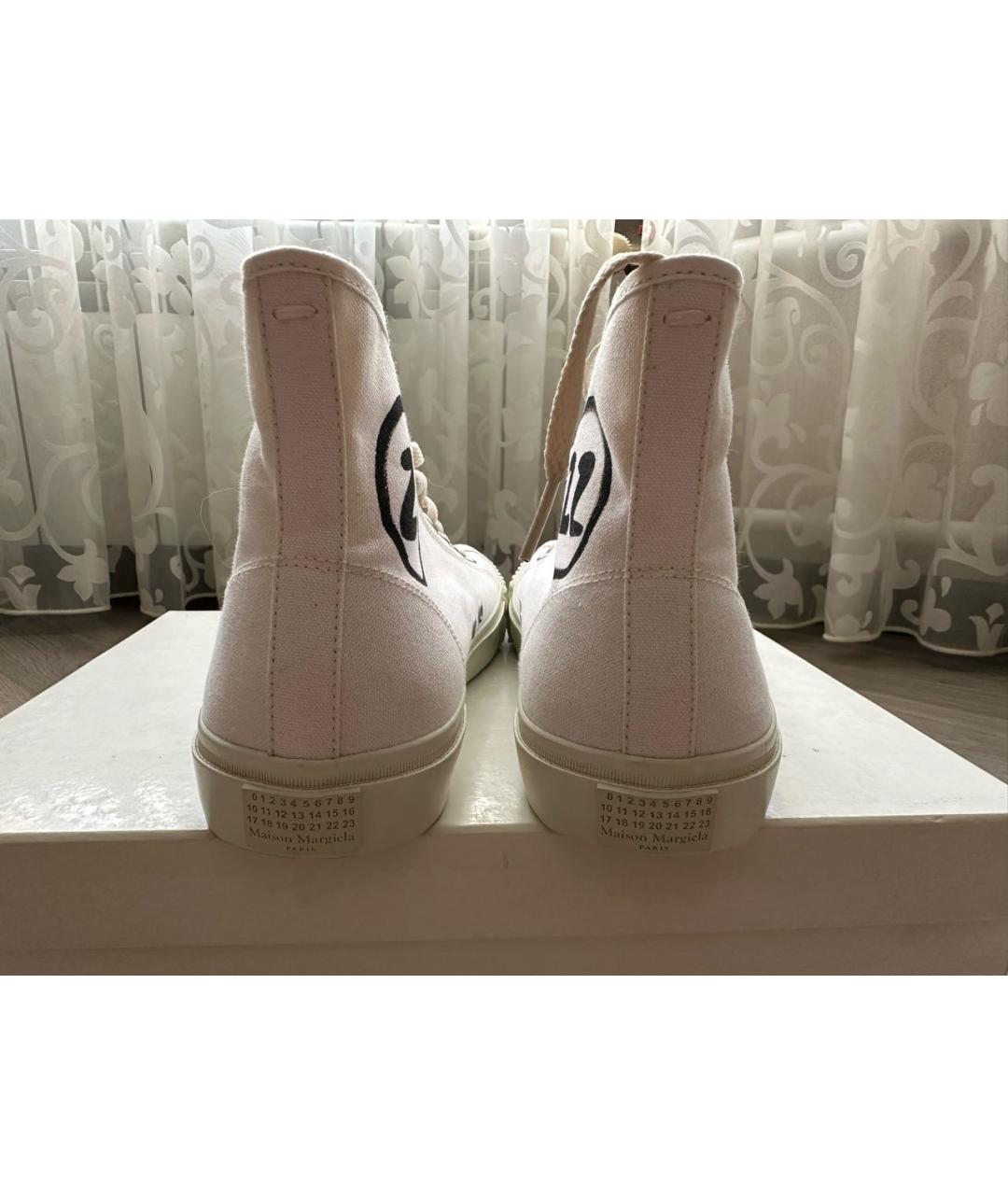 MAISON MARGIELA Белые текстильные высокие кроссовки / кеды, фото 8
