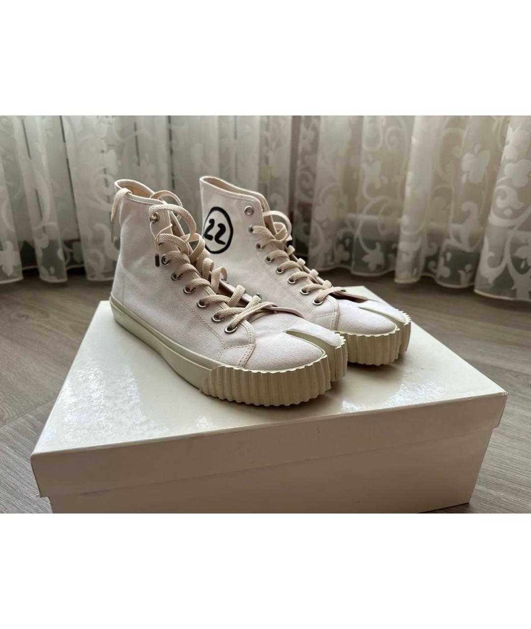 MAISON MARGIELA Белые текстильные высокие кроссовки / кеды, фото 2