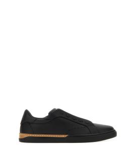 FENDI Низкие кроссовки / кеды