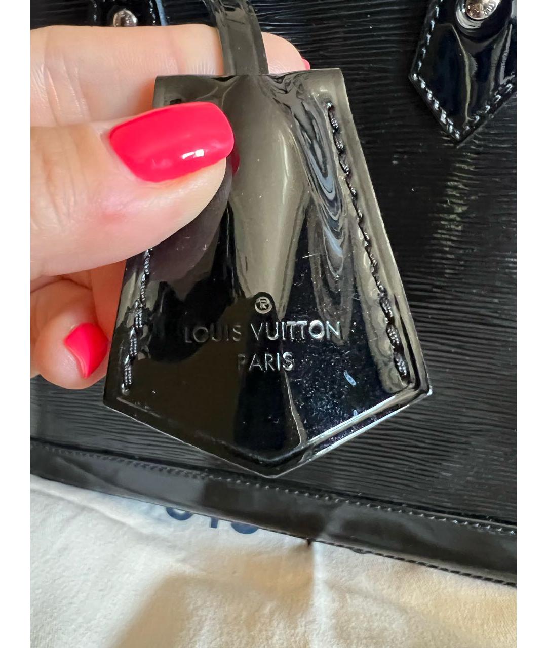 LOUIS VUITTON Черная сумка с короткими ручками из лакированной кожи, фото 8