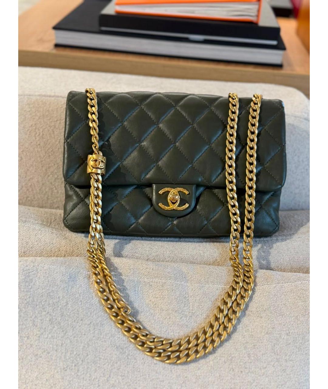 CHANEL Кожаная сумка через плечо, фото 4