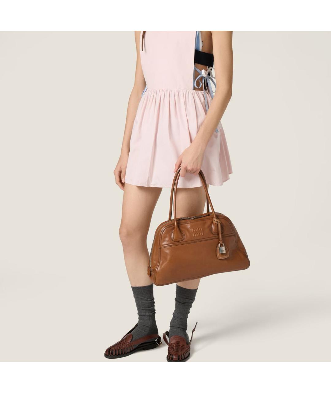 MIU MIU Коричневая кожаная сумка с короткими ручками, фото 5