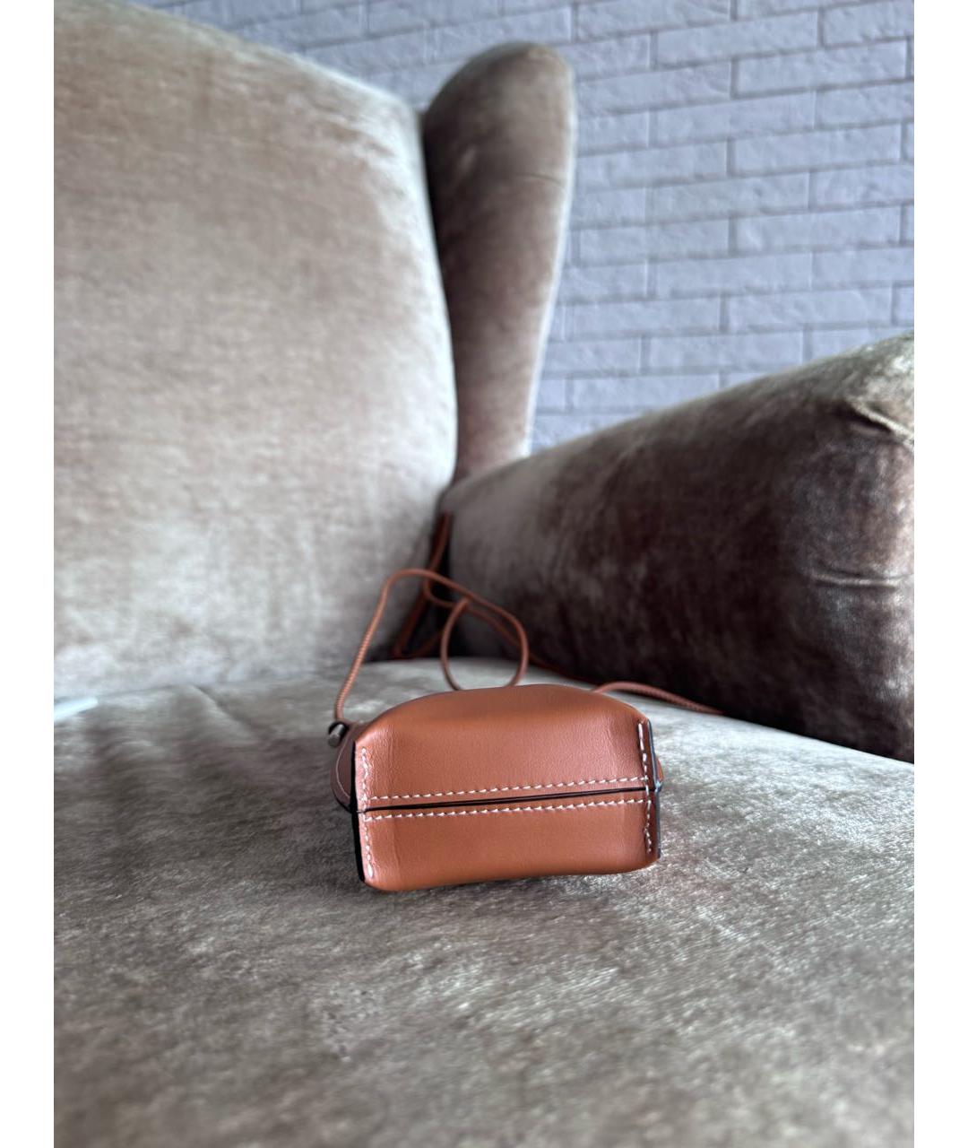 LOEWE Коричневая кожаная сумка через плечо, фото 4