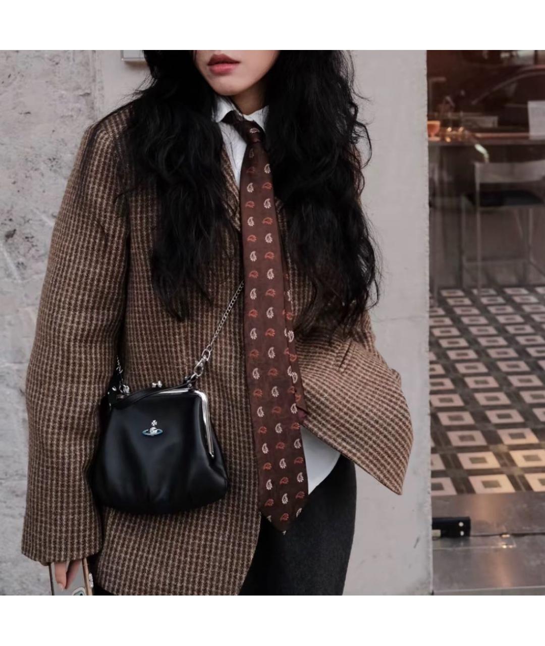 VIVIENNE WESTWOOD Черная кожаная сумка с короткими ручками, фото 8