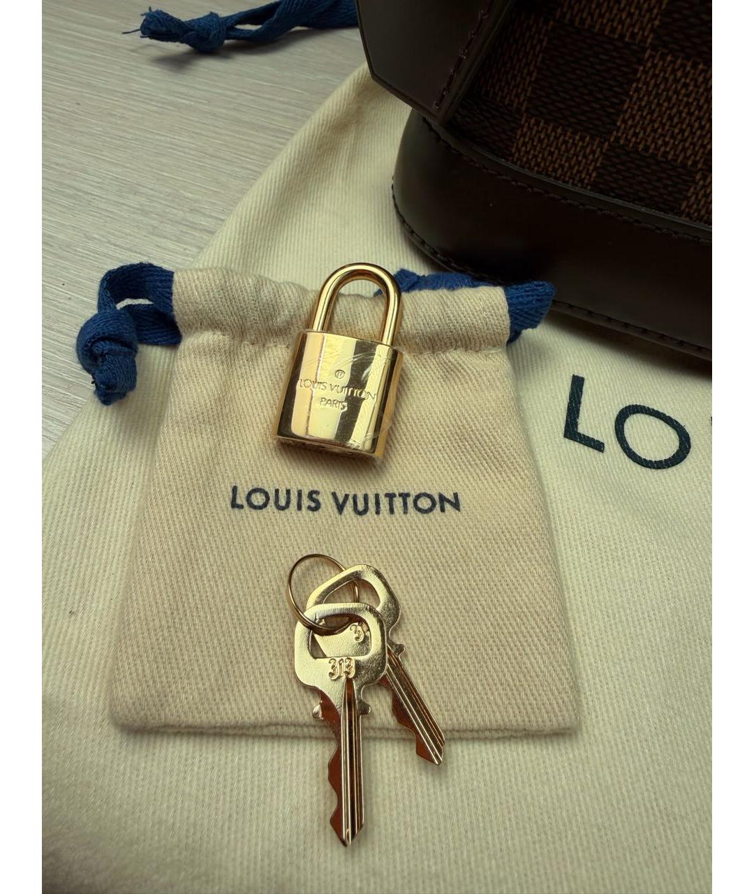 LOUIS VUITTON Коричневая сумка с короткими ручками из канвы, фото 5