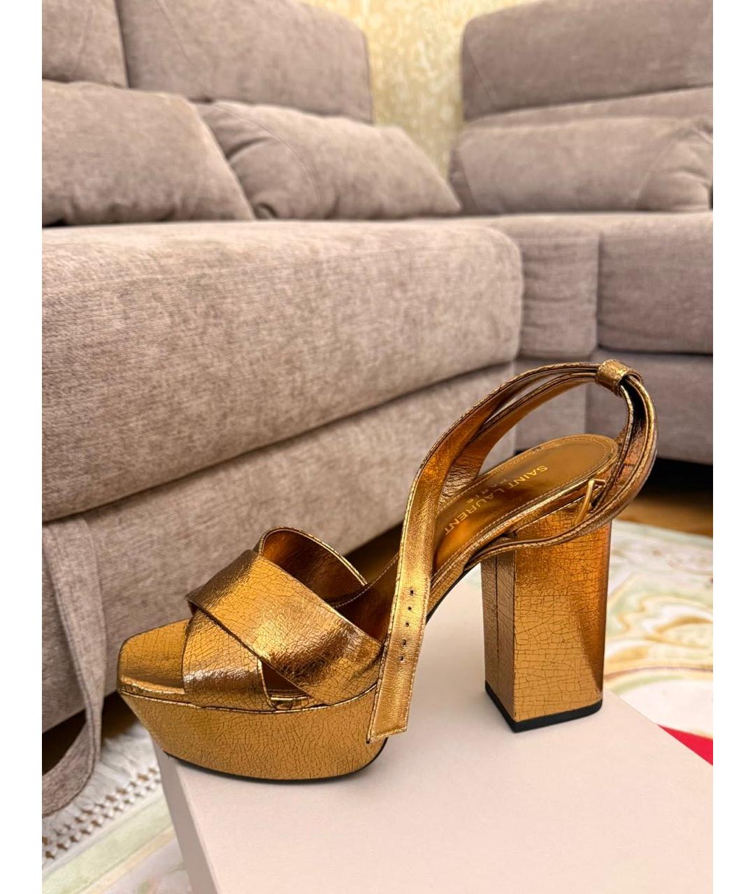 SAINT LAURENT Золотые кожаные босоножки, фото 5