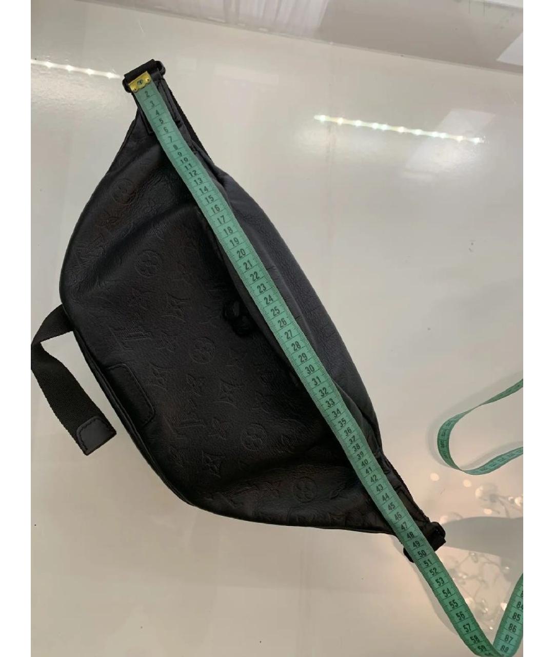 LOUIS VUITTON Черная кожаная поясная сумка, фото 9