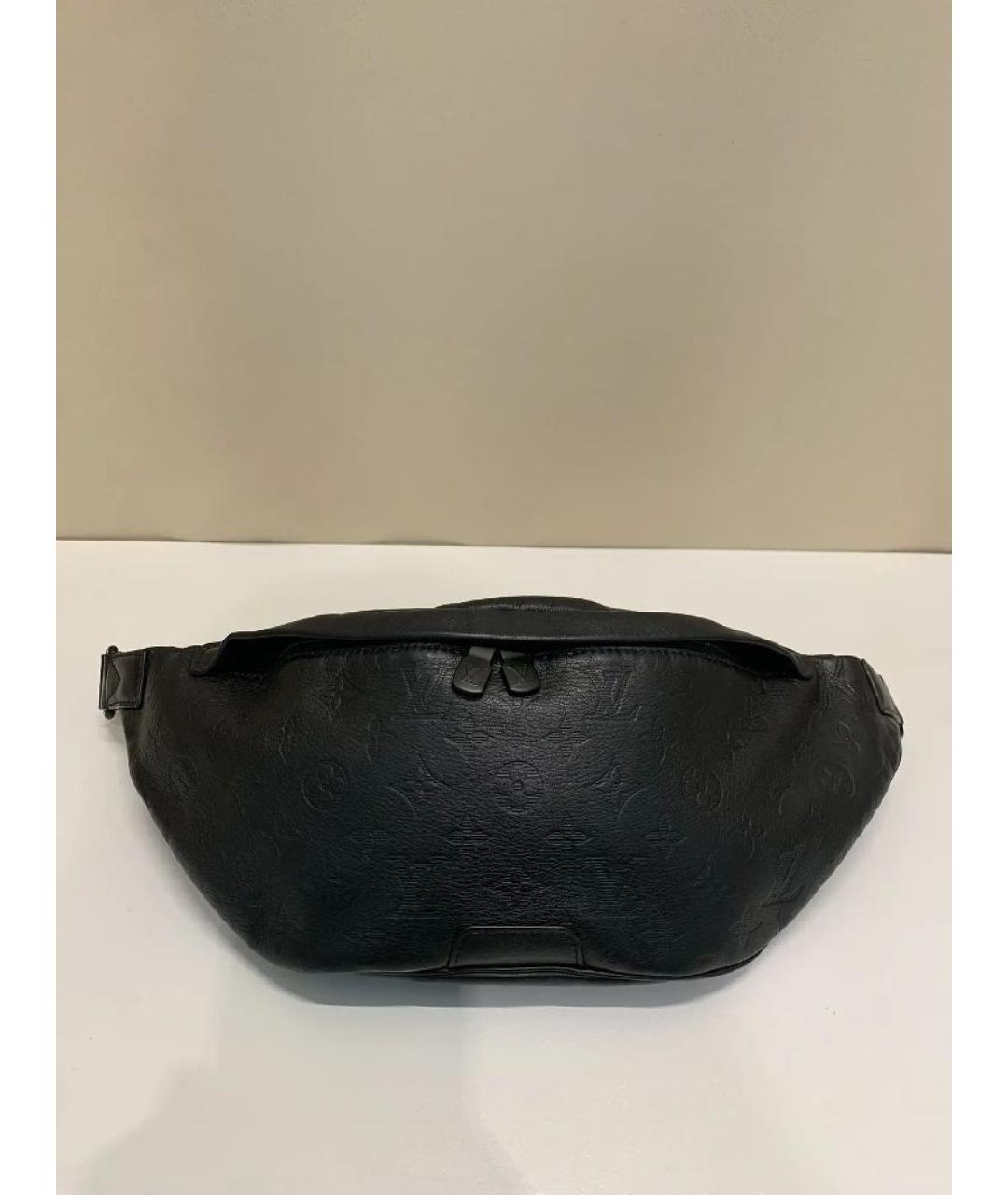 LOUIS VUITTON Черная кожаная поясная сумка, фото 10