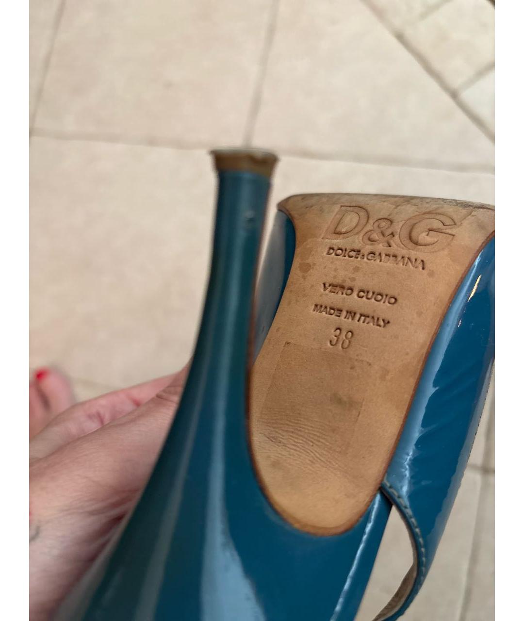 DOLCE&GABBANA Синие босоножки из лакированной кожи, фото 6