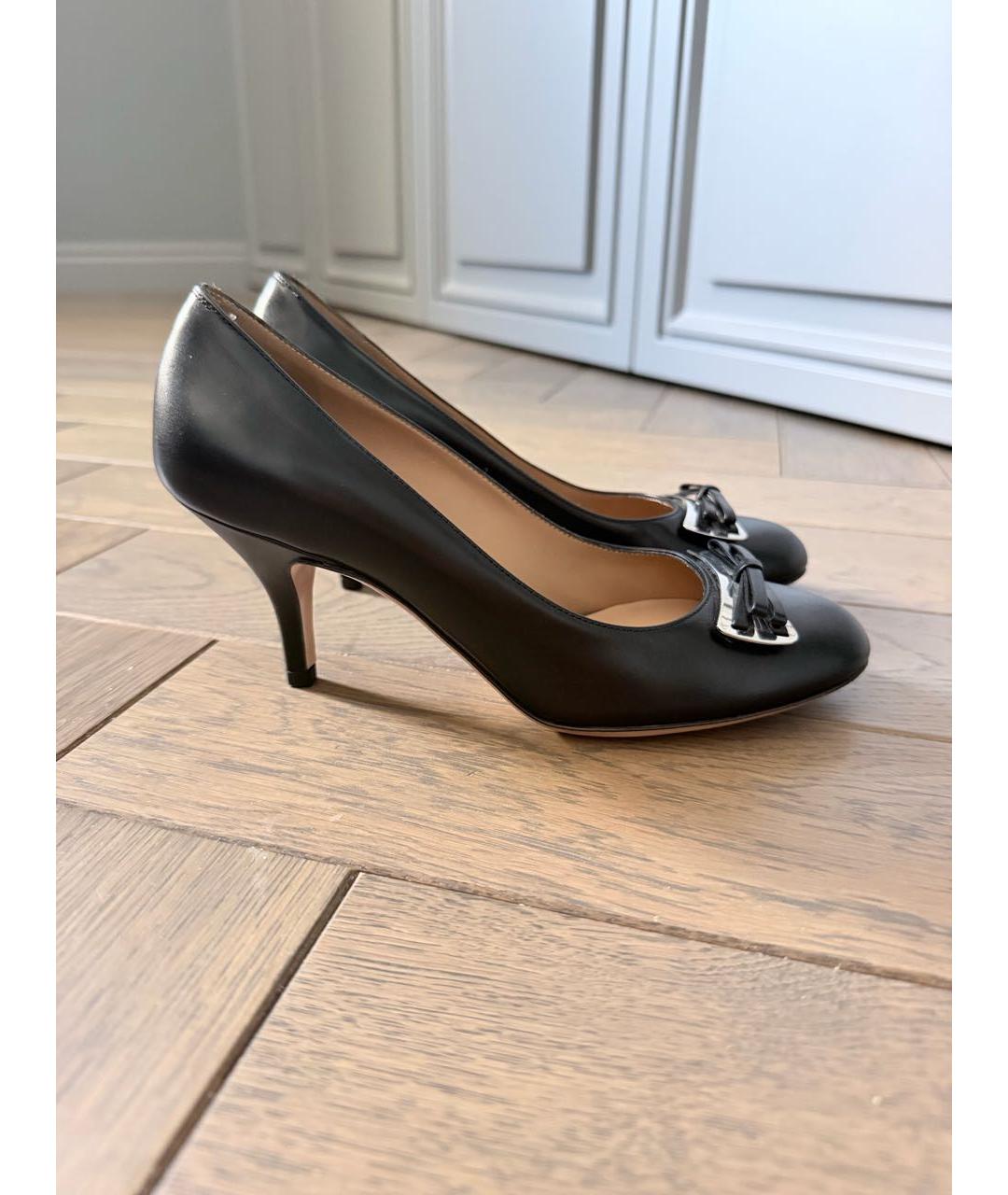 FERRAGAMO Черные кожаные туфли, фото 6