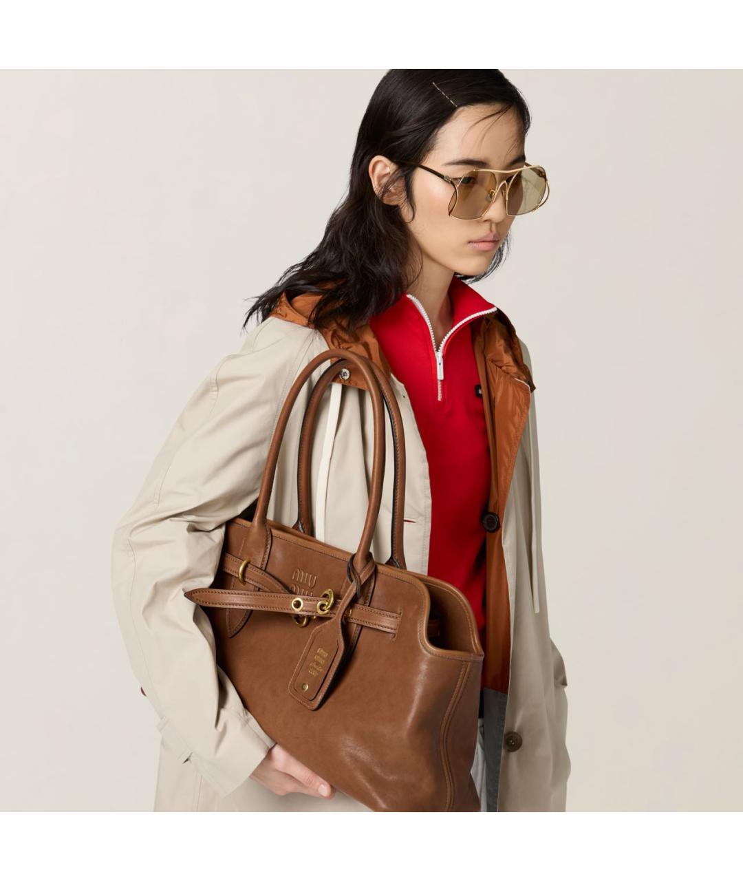 MIU MIU Коричневая кожаная сумка тоут, фото 5