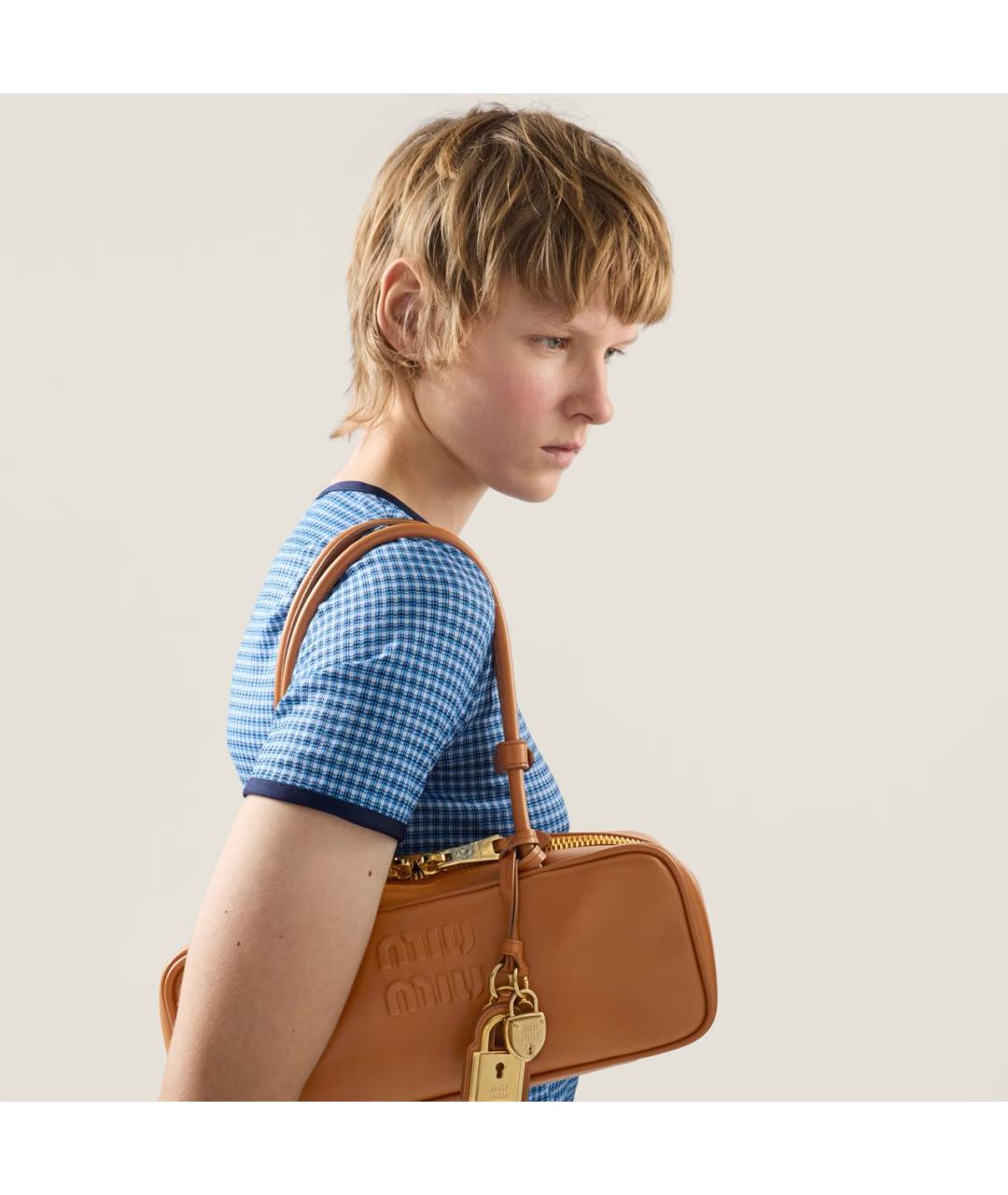 MIU MIU Коричневая кожаная сумка с короткими ручками, фото 8