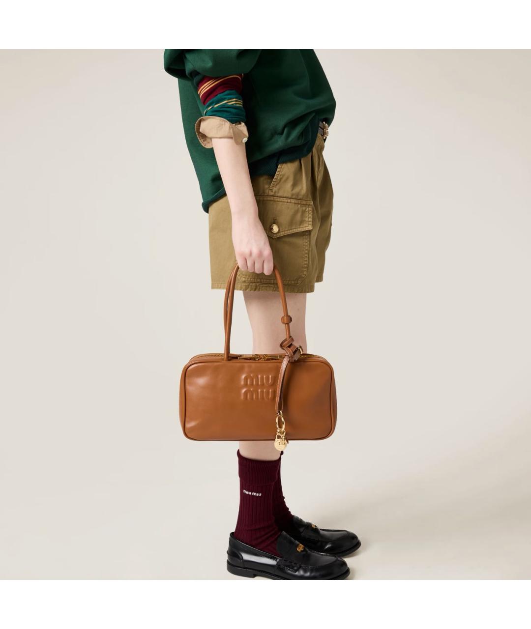 MIU MIU Коричневая кожаная сумка с короткими ручками, фото 5