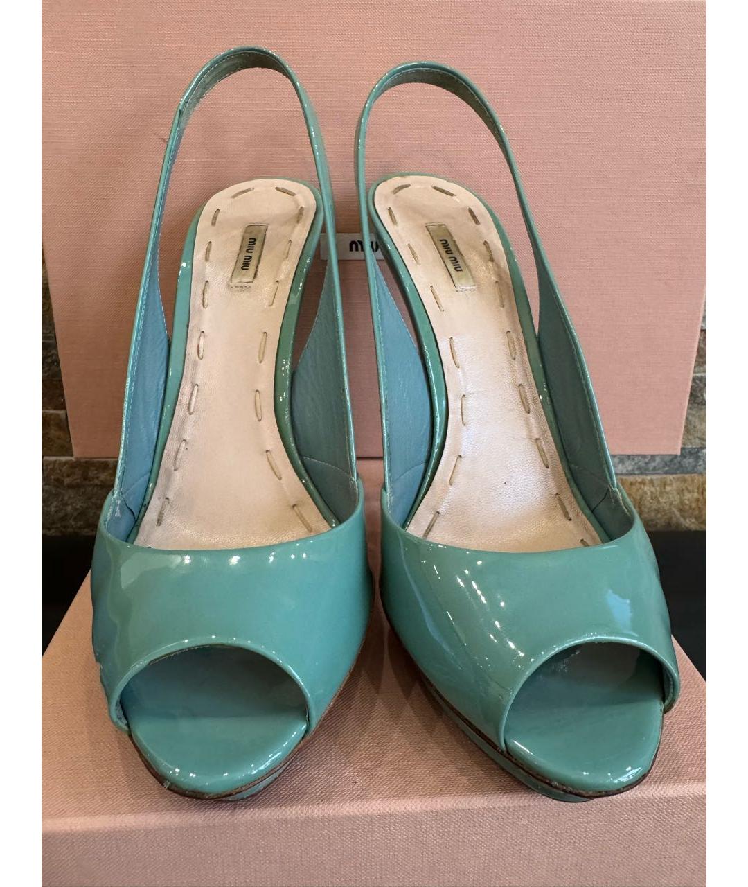 MIU MIU Бирюзовые босоножки из лакированной кожи, фото 4