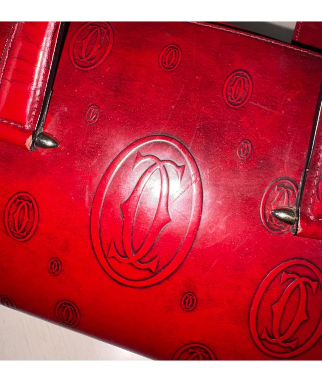 CARTIER Красная сумка с короткими ручками из лакированной кожи, фото 5