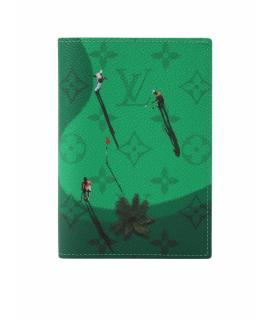 LOUIS VUITTON Обложка/футляр
