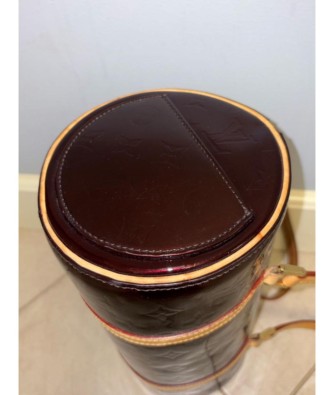 LOUIS VUITTON Бордовая сумка с короткими ручками из лакированной кожи, фото 6