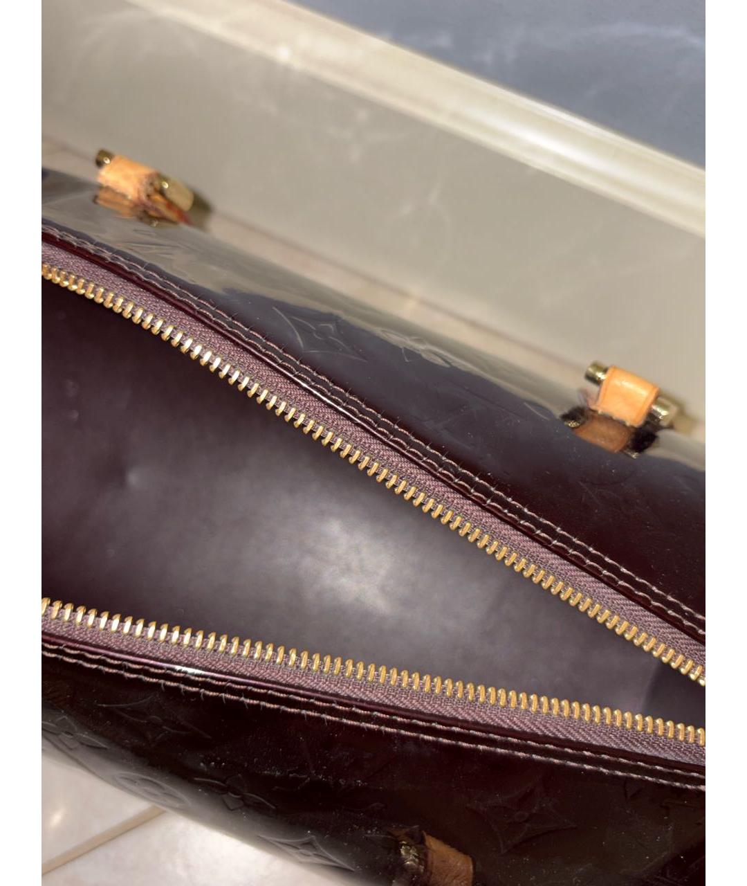 LOUIS VUITTON Бордовая сумка с короткими ручками из лакированной кожи, фото 5