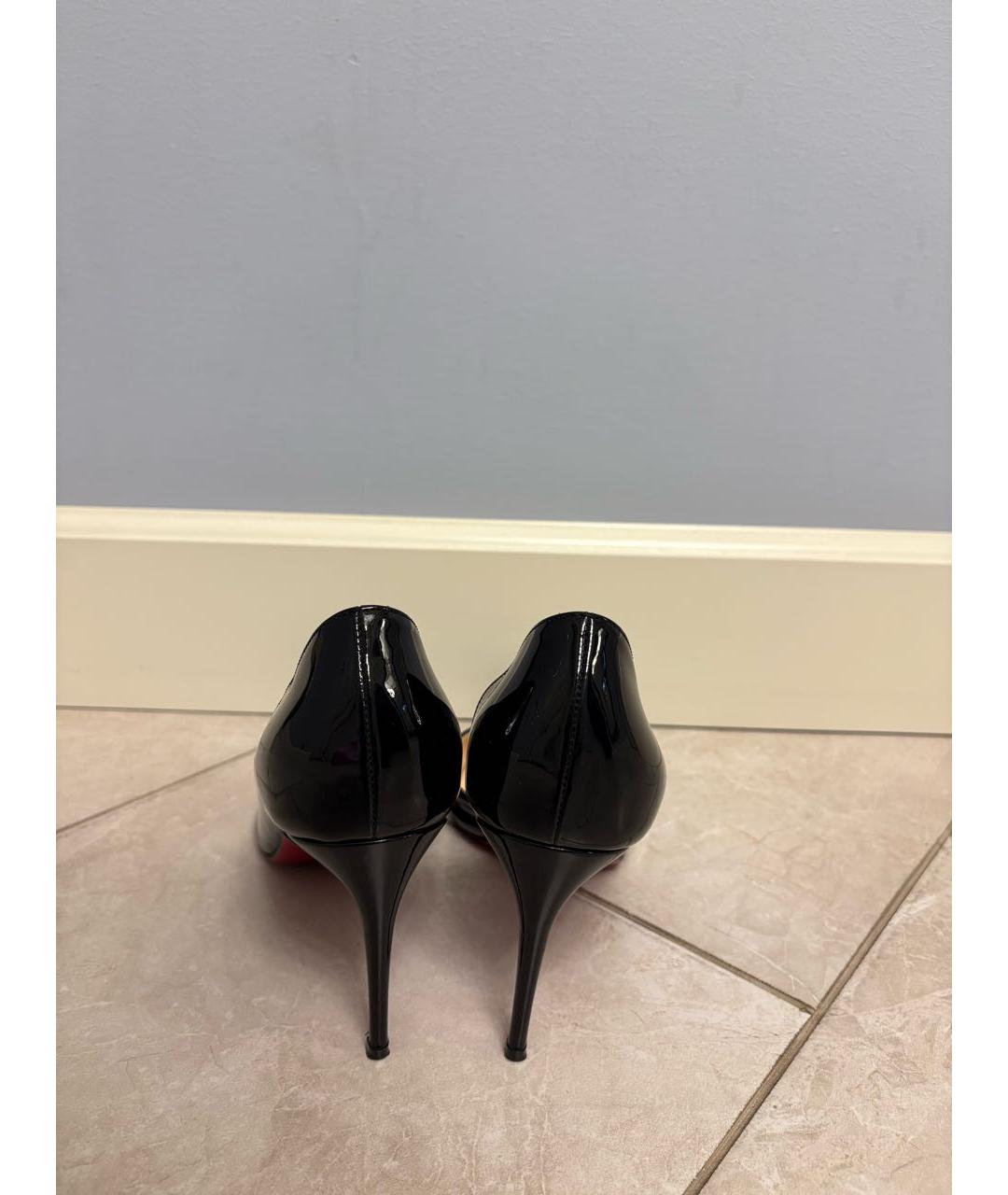CHRISTIAN LOUBOUTIN Черные туфли из лакированной кожи, фото 4