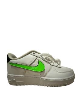 NIKE Кроссовки