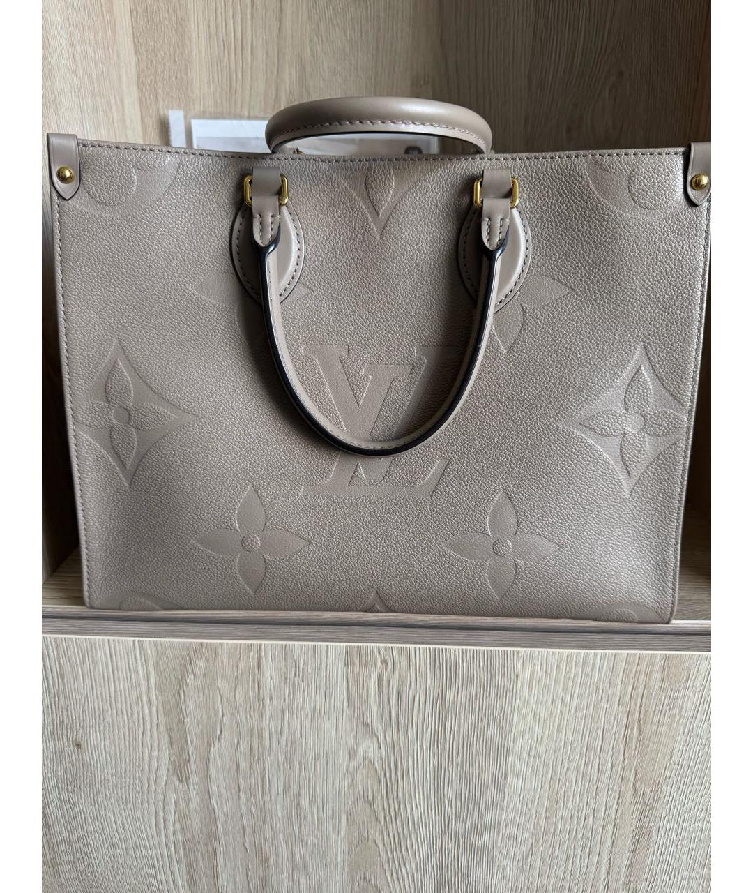 LOUIS VUITTON Бежевая кожаная сумка с короткими ручками, фото 5