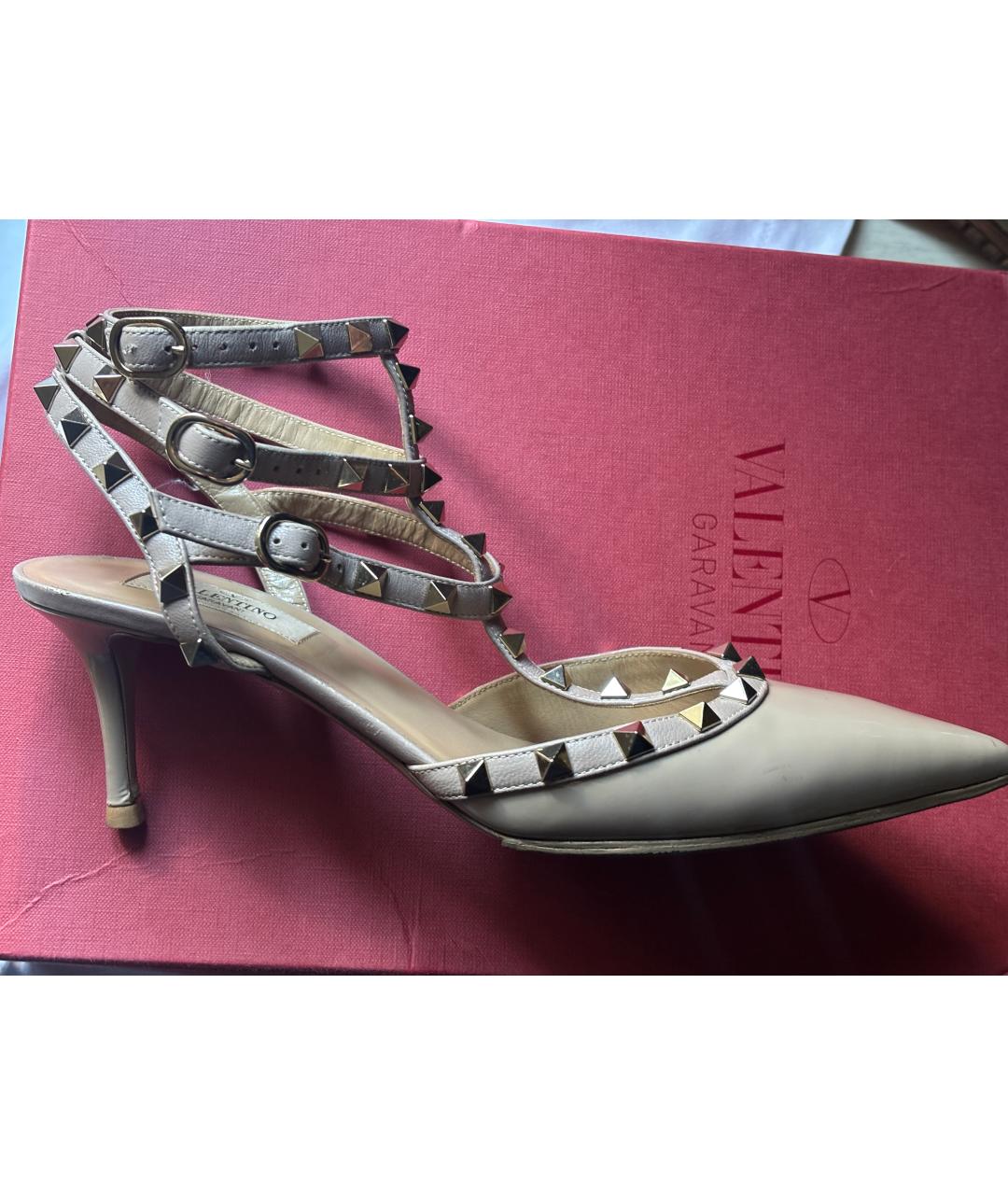 VALENTINO Бежевые туфли из лакированной кожи, фото 7