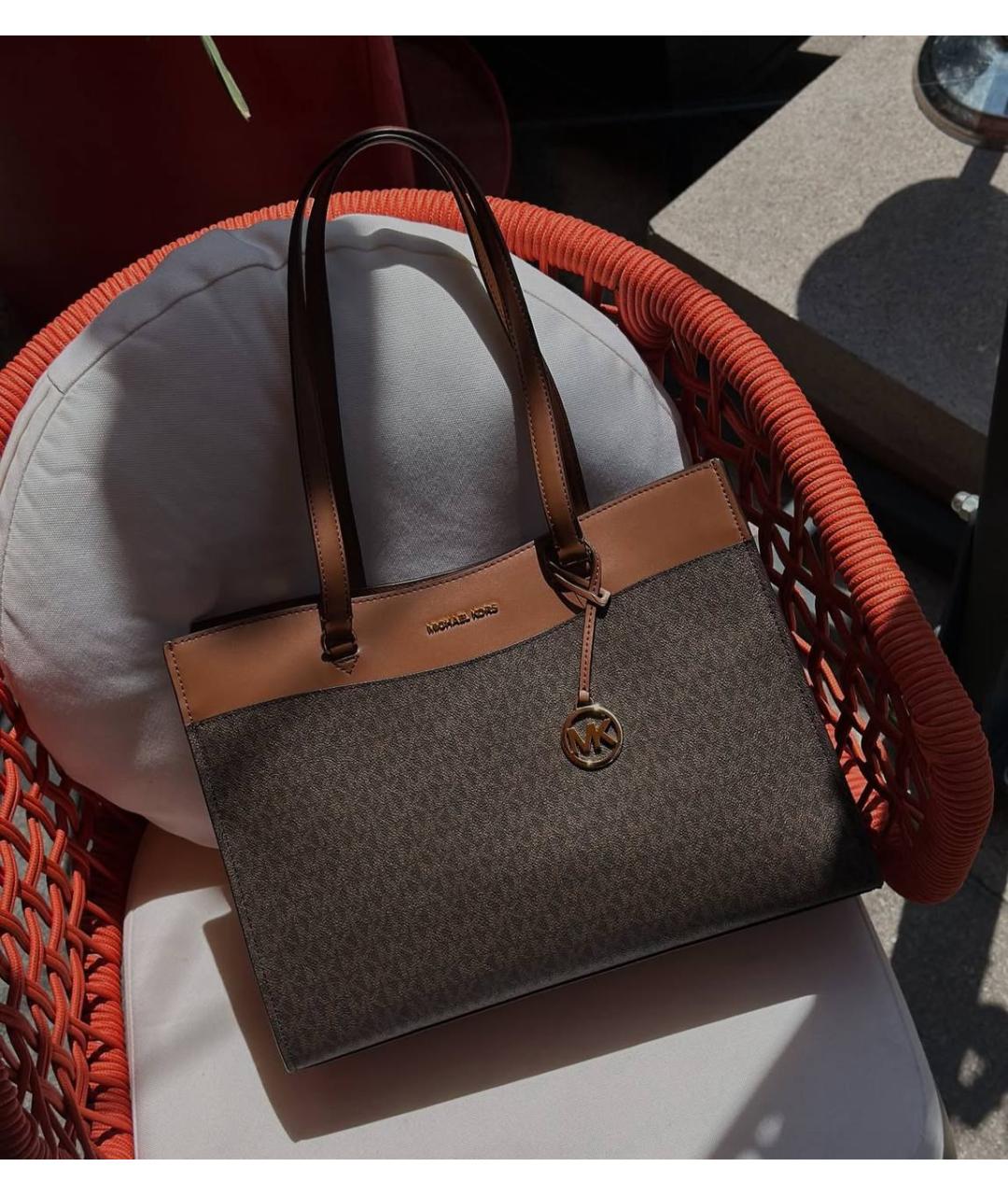 MICHAEL KORS Коричневая сумка тоут из канвы, фото 6