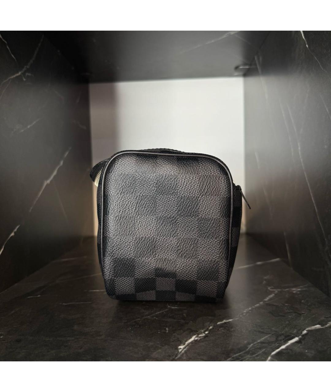 LOUIS VUITTON Черная кожаная сумка на плечо, фото 5