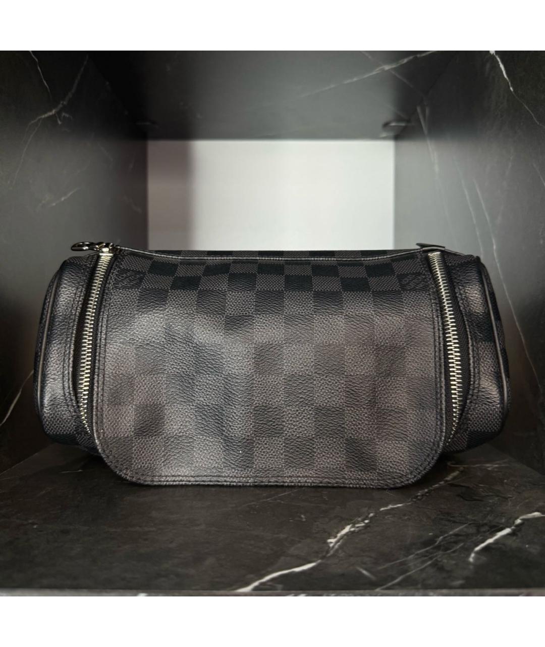 LOUIS VUITTON Черная кожаная сумка на плечо, фото 3