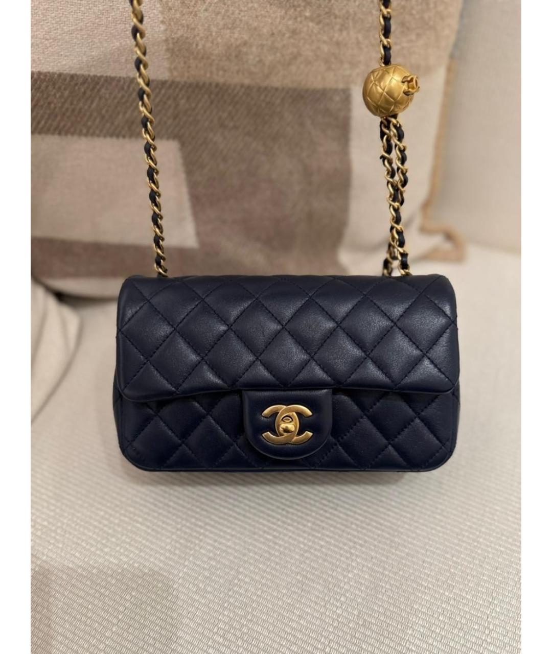 CHANEL Темно-синяя кожаная сумка через плечо, фото 2
