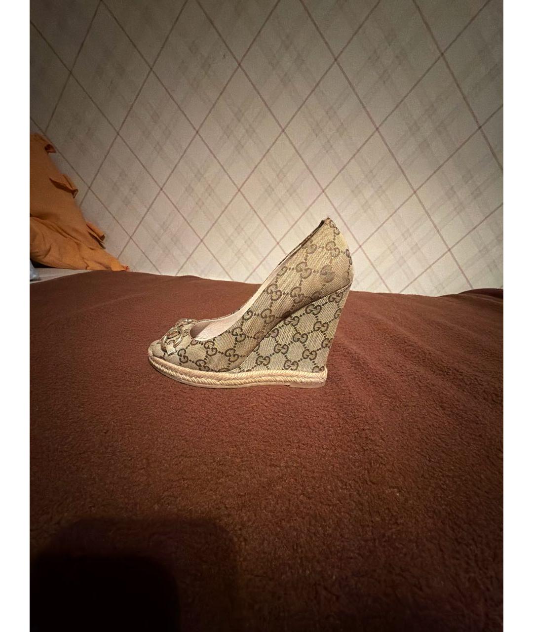 GUCCI Бежевые туфли, фото 6