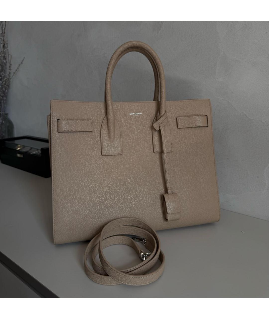 SAINT LAURENT Бежевая кожаная сумка с короткими ручками, фото 5