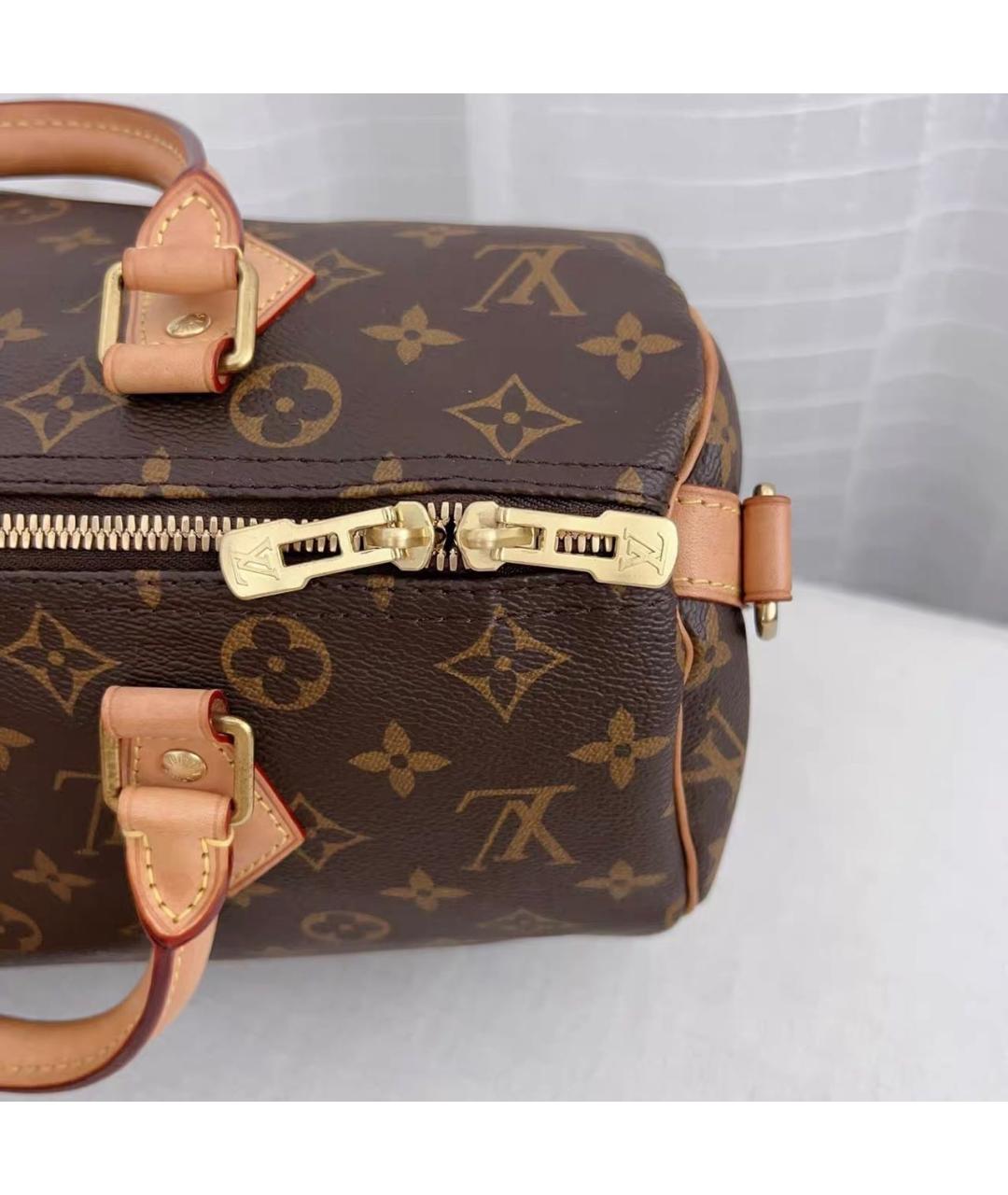 LOUIS VUITTON Коричневая кожаная сумка через плечо, фото 7