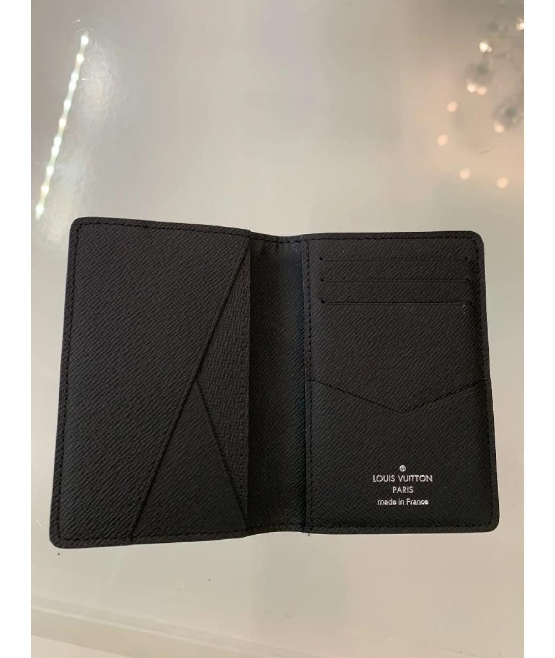 LOUIS VUITTON Черный кардхолдер, фото 3