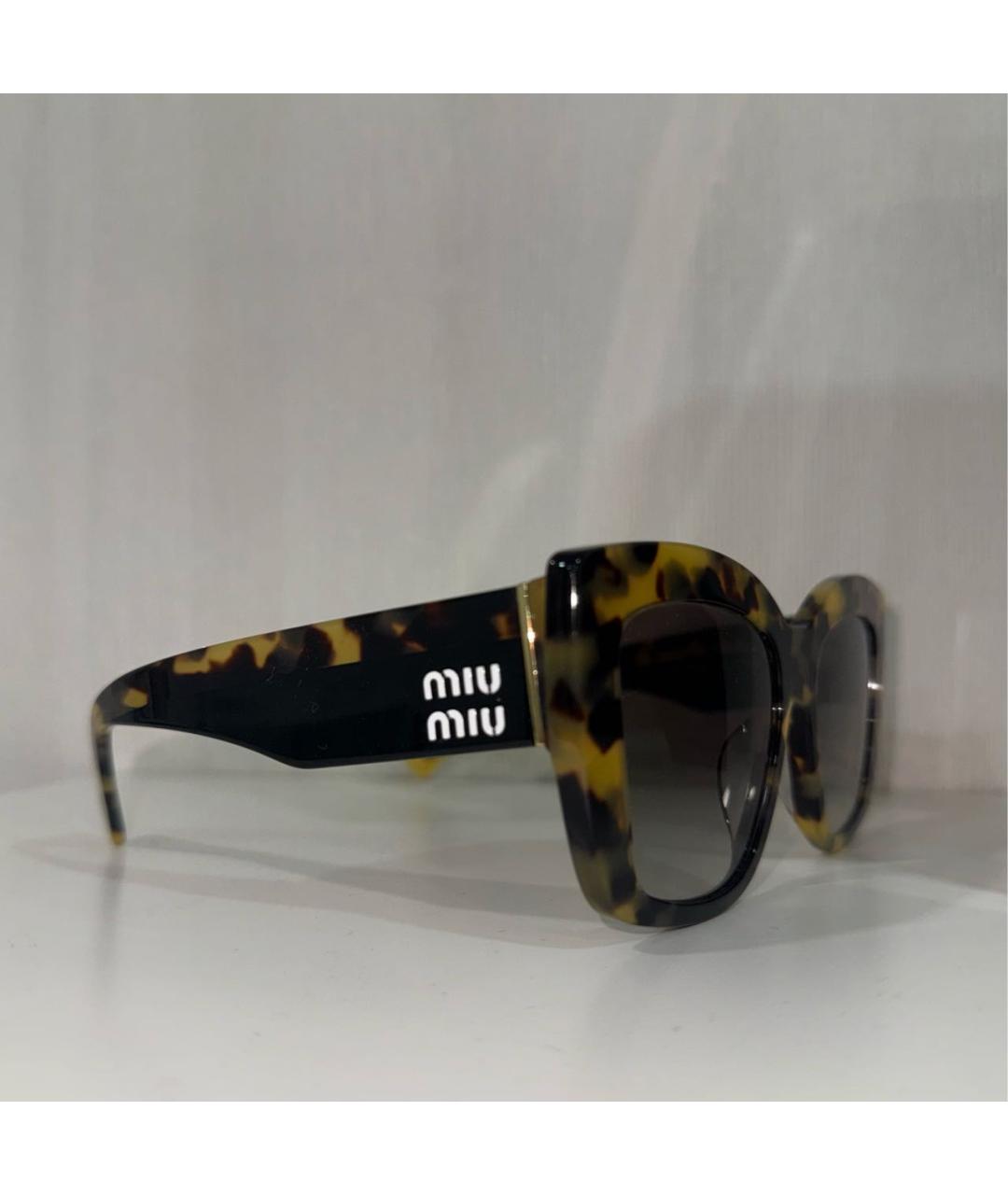 MIU MIU Черные пластиковые солнцезащитные очки, фото 2