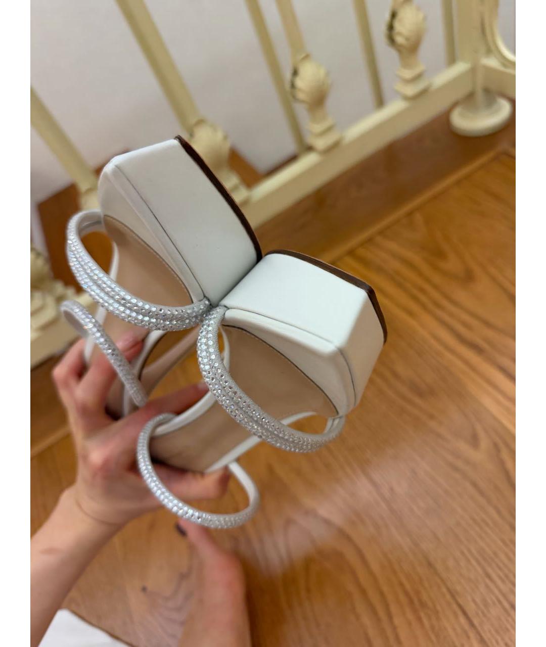 GIANVITO ROSSI Белые кожаные босоножки, фото 2