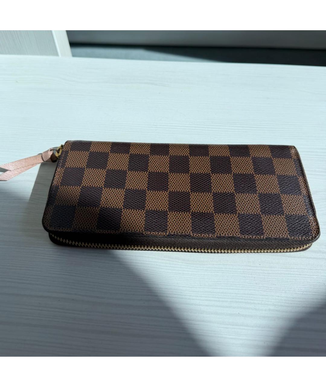 LOUIS VUITTON Коричневый кошелек, фото 6