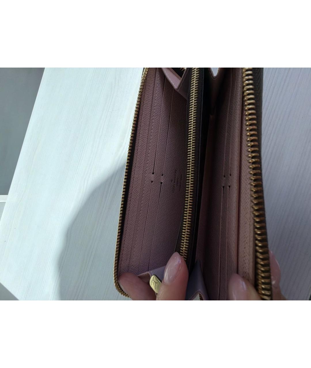 LOUIS VUITTON Коричневый кошелек, фото 4